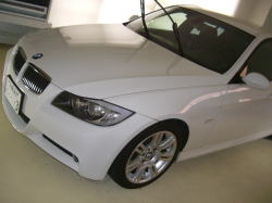 E90